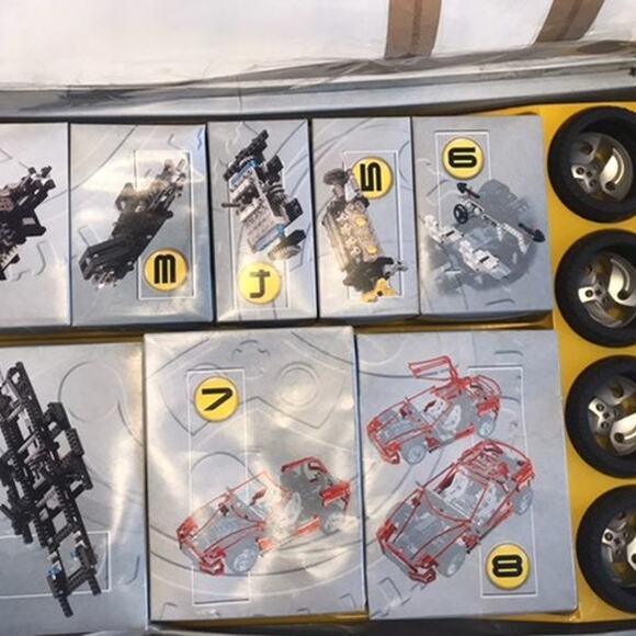 LEGO Technic 8448 Super Street Sensation Vintage 1999 Supercar New Damaged Box - Picture 9 of 12